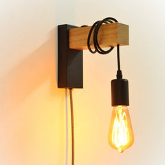 Apliques de pared madera "RUDER" - Con interruptor y enchufe - E27