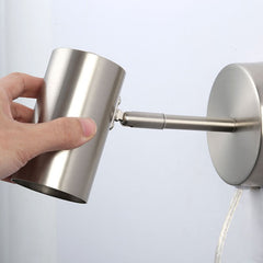 Aplique de pared interior orientable "Ben" con cable y enchufe - E27