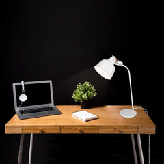 Lámpara de mesa nórdica "KUKKA"