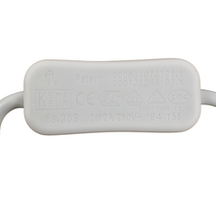 Casquillo E27 con cable de PVC, interruptor y enchufe