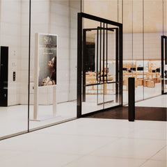 Display publicitario LCD para escaparates UHD 4K - 55" - Android - Indoor