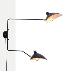 Aplique de pared de diseño "Louise" con interruptor y enchufe - 2xE27