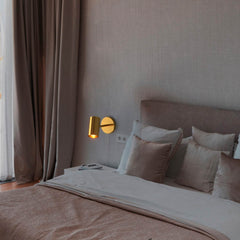 Aplique de pared interior orientable "Ben" con cable y enchufe - E27
