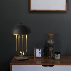 Lámpara de mesa de diseño "Lindsay"