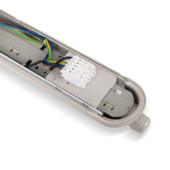Pantalla estanca LED lineal enlazable Regulable DALI - CCT - 120cm - 40W - DALI - Driver LIFUD - IP65