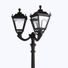 Poste de luz exterior Triple Farola "TOBIA" Fumagalli - CCT - 3 x 30W - 8 opciones - E27