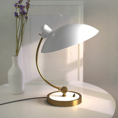 Lámpara de mesa de diseño "Ulia"