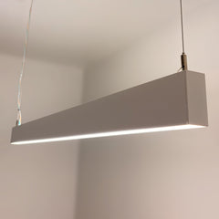 Luminaria lineal LED CCT - Bidireccional - Suspensión - Potencia ajustable 20W/30W/40W - 120cm - UGR 19