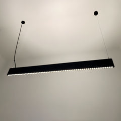 Luminaria lineal LED CCT - Suspensión - Potencia ajustable 20W/30W/40W - 120cm - UGR 17