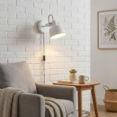 Aplique de pared interior "KUKKA" con interruptor y enchufe