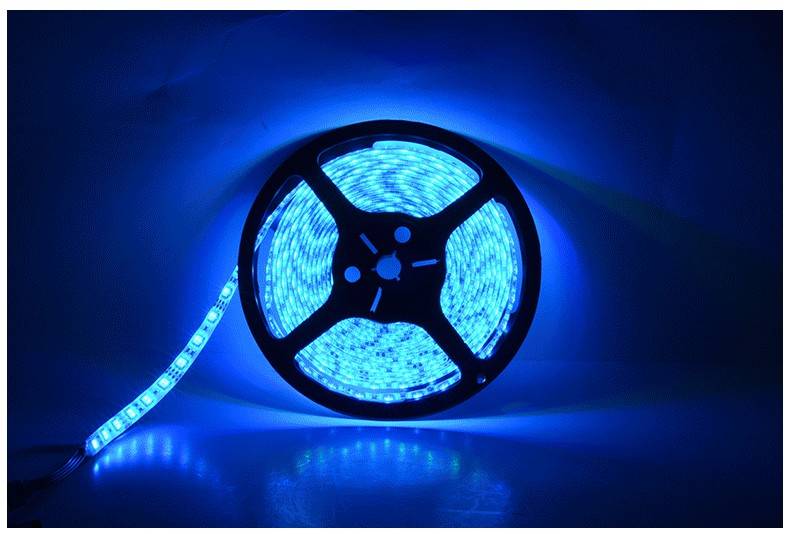 Tira de LED 12V-DC 72W 10mm multicolor RGB IP20 (SMD5050 60ch/m) Rollo 5 metros