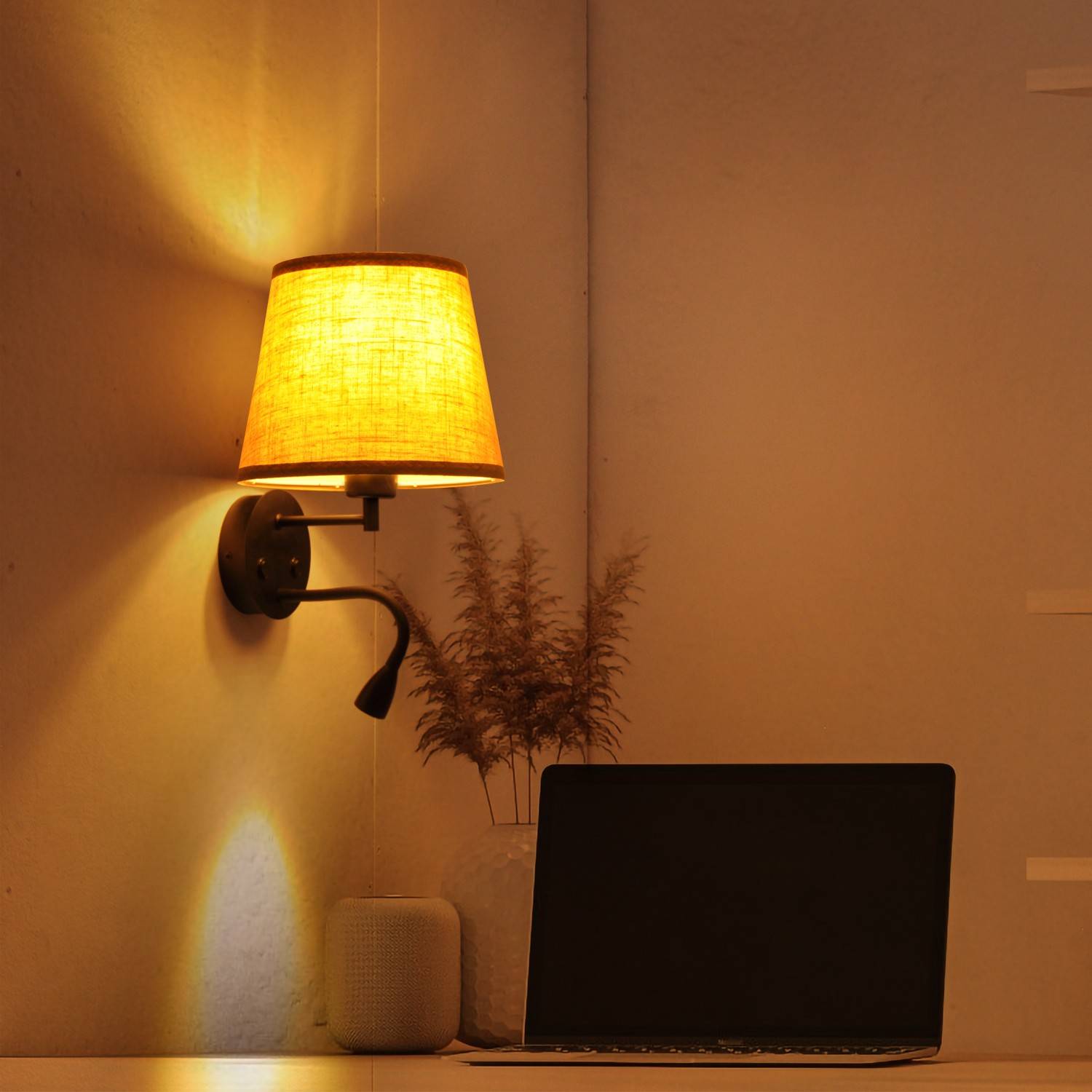 Aplique de pared "PAIR" E27 con foco LED de lectura 3W