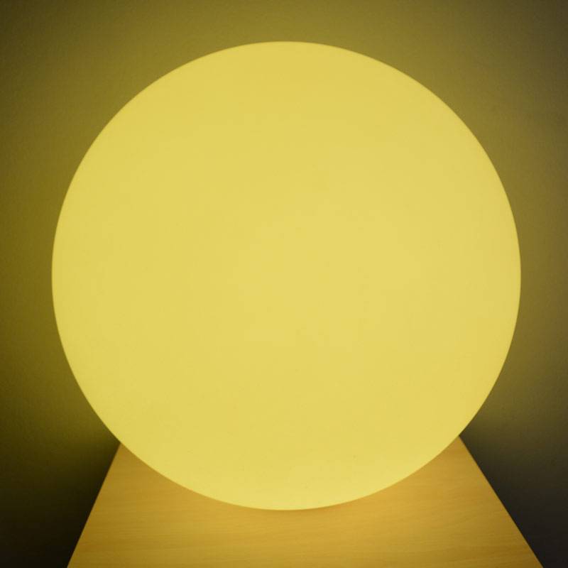 Esfera luminosa LED RGBW RESINA BLANCA, 50CM. 2.4W, IP65, Recargable
