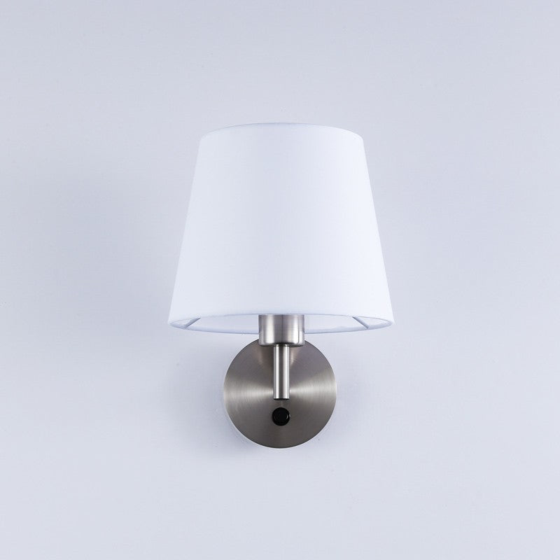 Aplique de pared con pantalla e interruptor Classic "RIGA" - E27