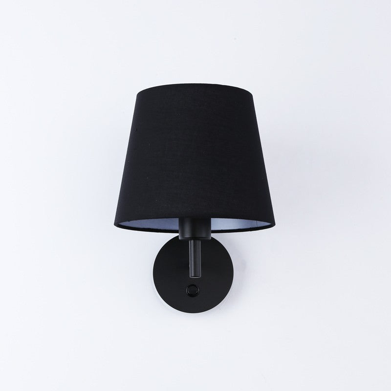 Aplique de pared con pantalla e interruptor Classic "RIGA" - E27