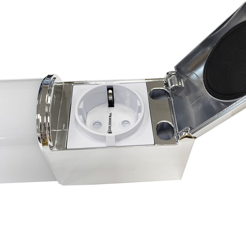 Aplique de baño LED 15W - Con enchufe integrado - 68cm