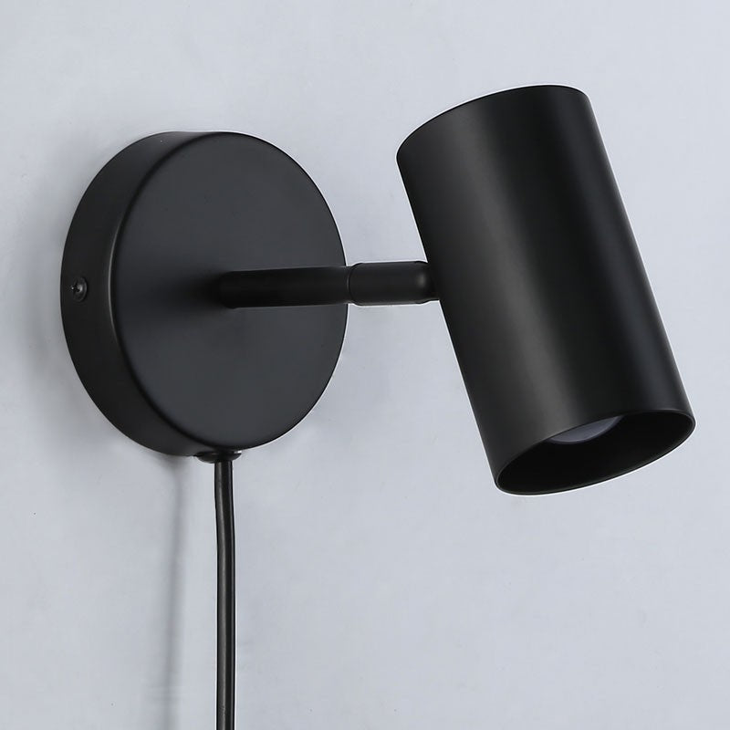 Aplique de pared interior orientable "Ben" con cable y enchufe - E27