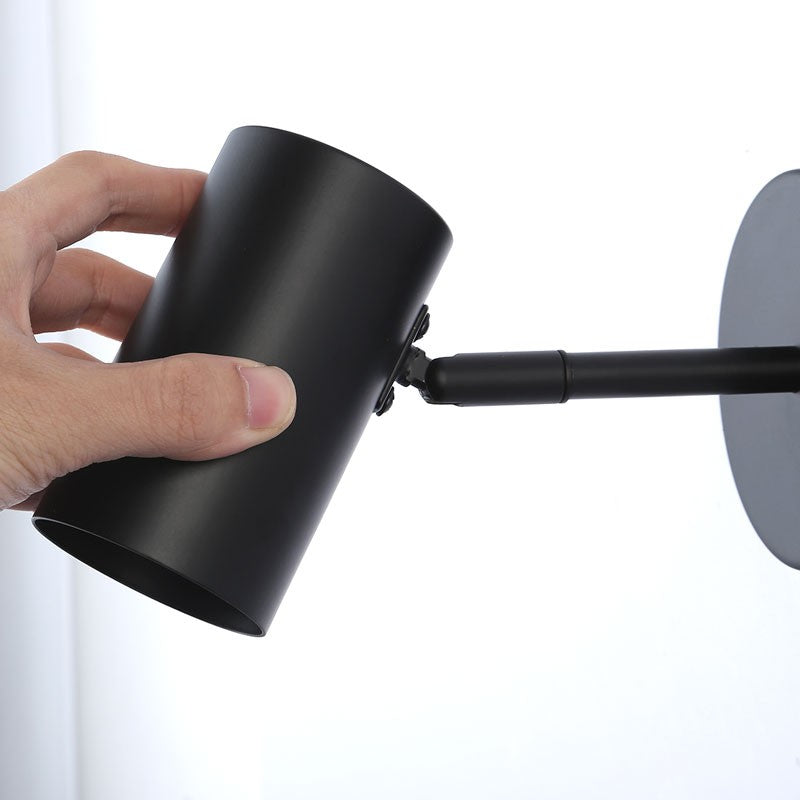 Aplique de pared interior orientable "Ben" con cable y enchufe - E27