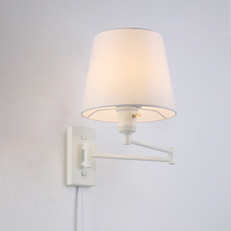 Aplique de pared con brazo articulado y enchufe "Clark" - E27