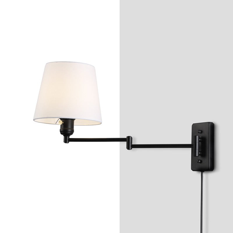 Aplique de pared con brazo articulado y enchufe "Clark" - E27