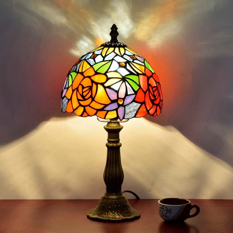 Lámpara de mesa inspiración "Tiffany" con mosaico de cristal