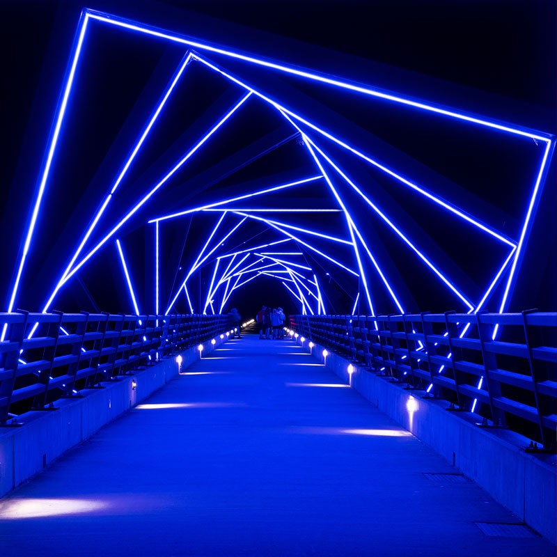 Neón LED flexible RGB 24V DC - 10X18mm - 10 metros - Kit completo - 11W/m - IP67 - Curvatura lateral