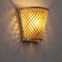 Aplique de pared de mimbre con enchufe "PANI"