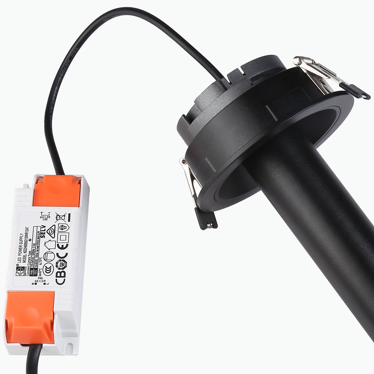 Foco LED empotrable orientable "ALAI" - Zoom - 200mm - 2800K - LED COB - chip Cree - 7W
