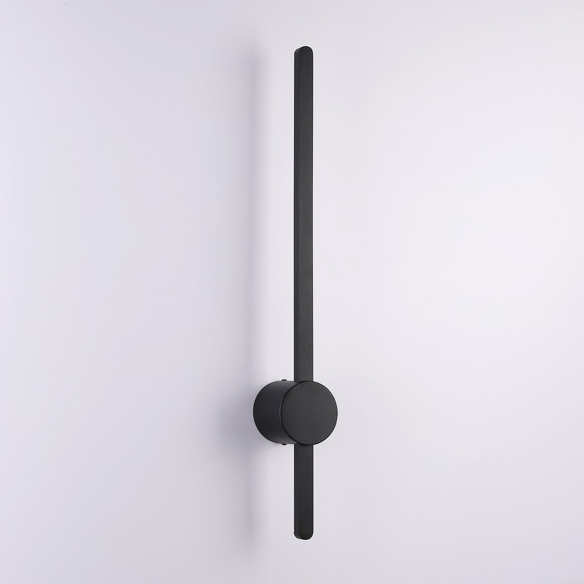 Aplique de pared minimalista lineal "MARKEL" 10W - Blanco Cálido
