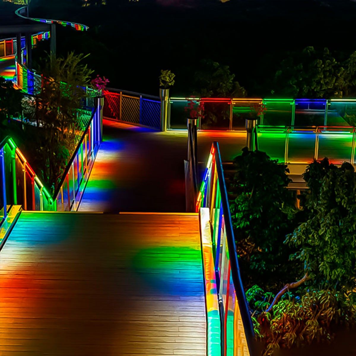 Neón LED flexible circular RGB - 24 V -  Instalación sobre superficie - Ø20mm - 5 metros - 22W/m - Kit completo - IP67