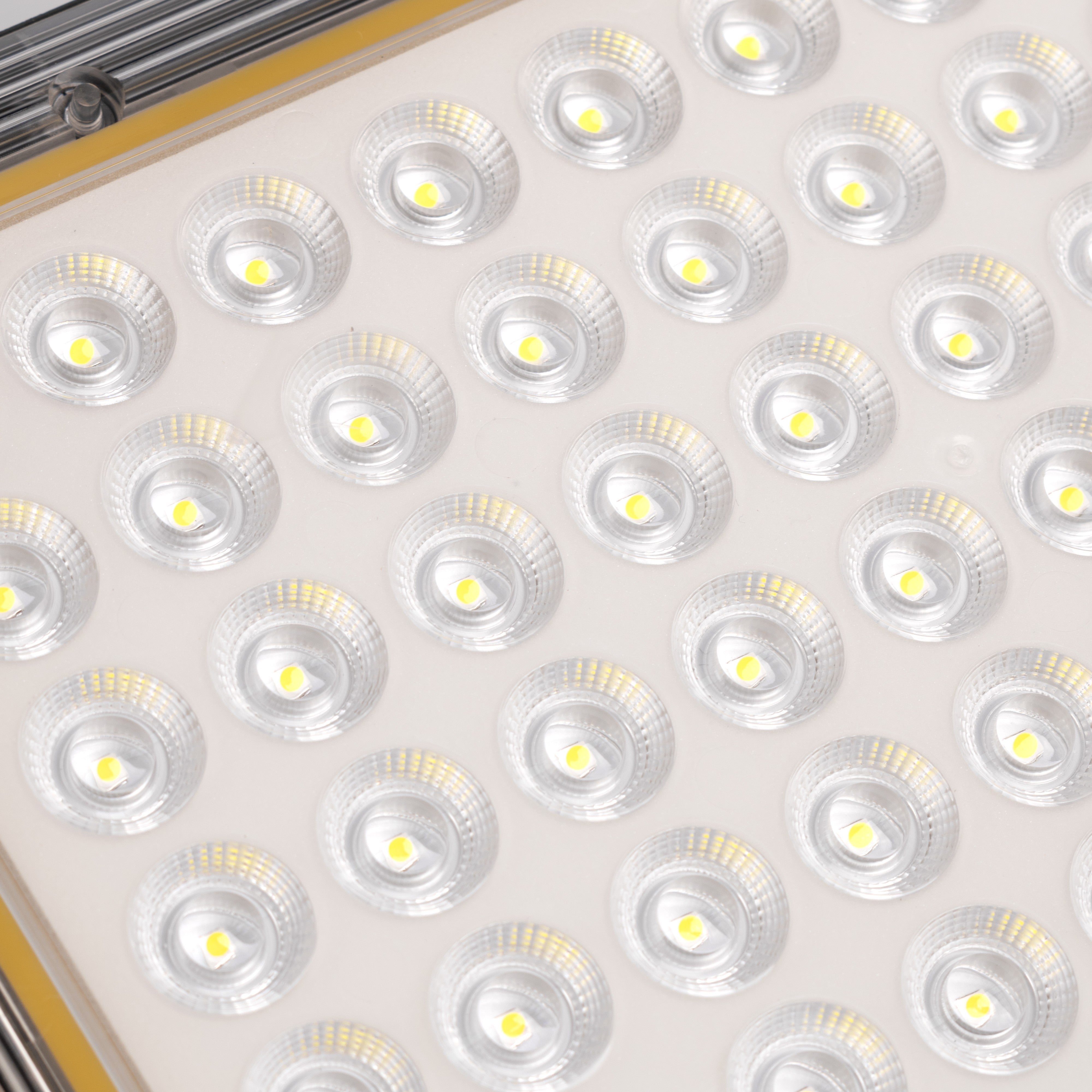 Proyector LED portátil de trabajo 100W - IP65 - 6000K
