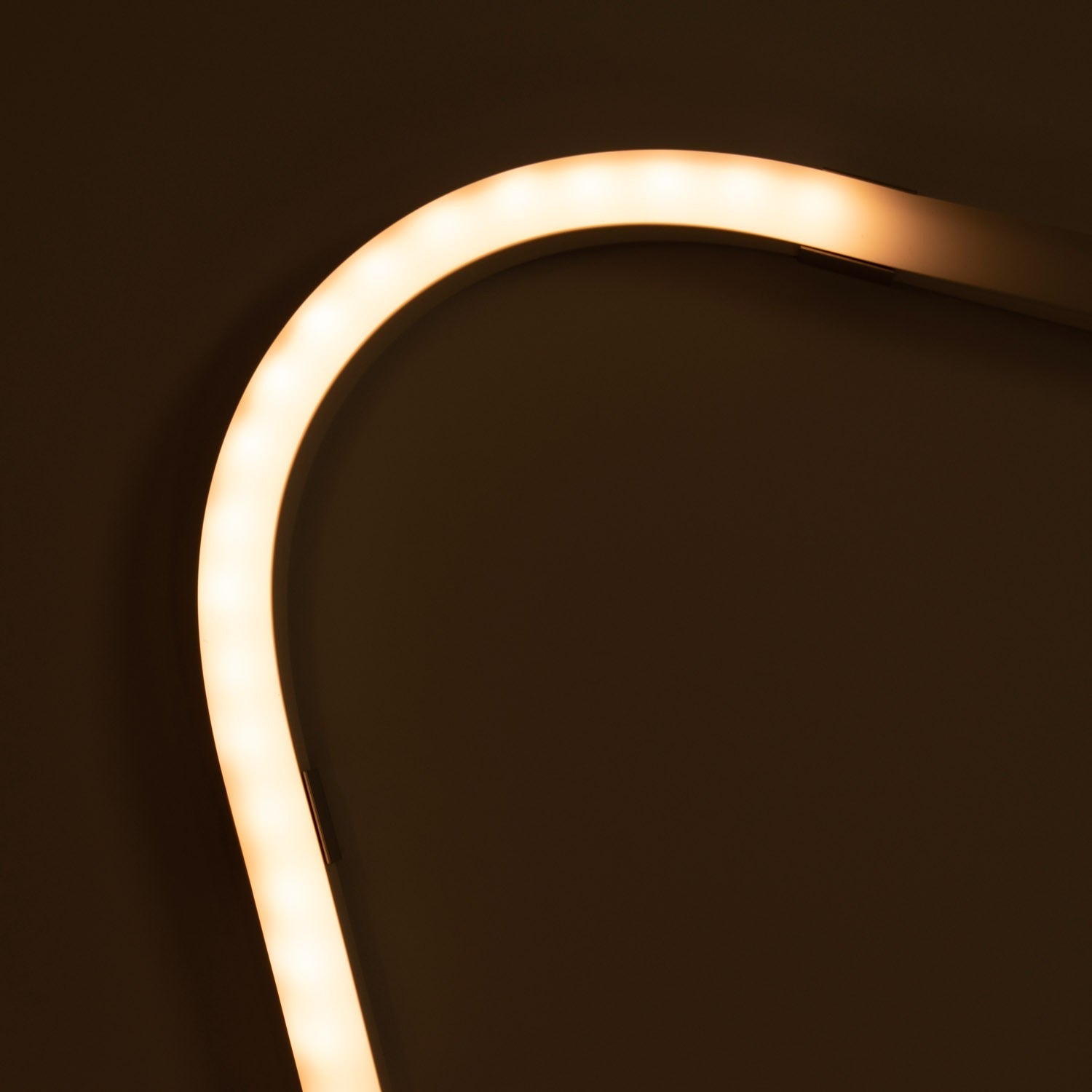 Funda de silicona flexible para convertir tira LED a neón - 16x16mm - 5 metros - PCB hasta 10mm - Curvatura horizontal