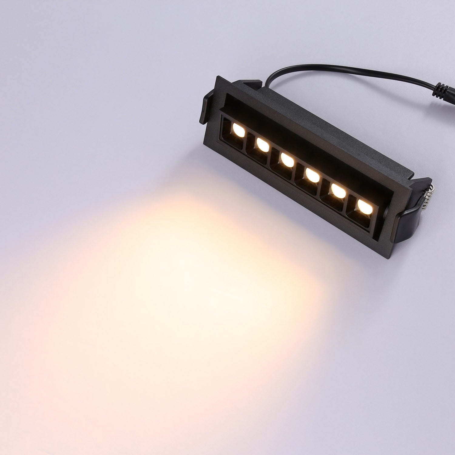 Foco lineal LED empotrable 10W - Orientable - UGR18 - CRI90 - Chip OSRAM - 2800K