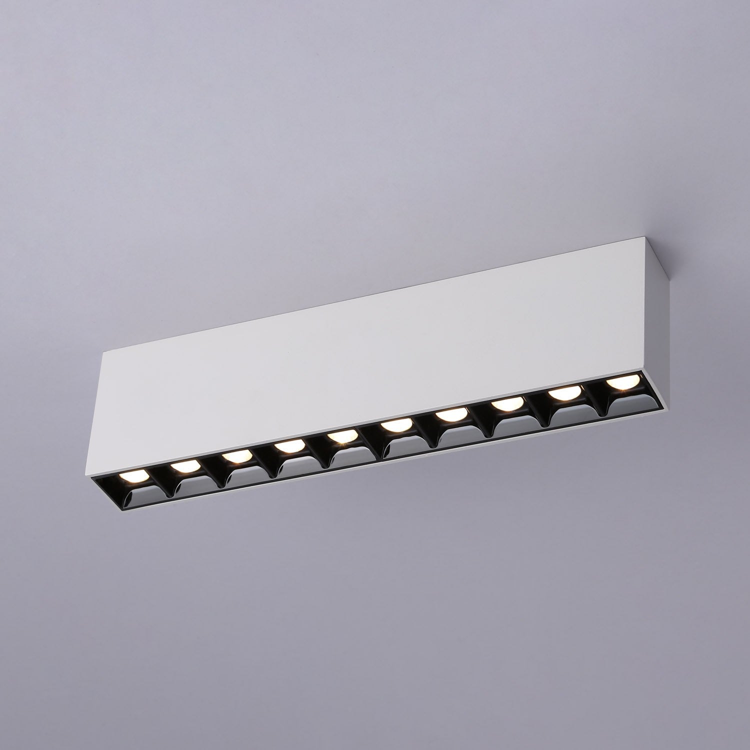 Foco lineal LED superficie color blanco - 20W - UGR18 - CRI90 - Chip OSRAM