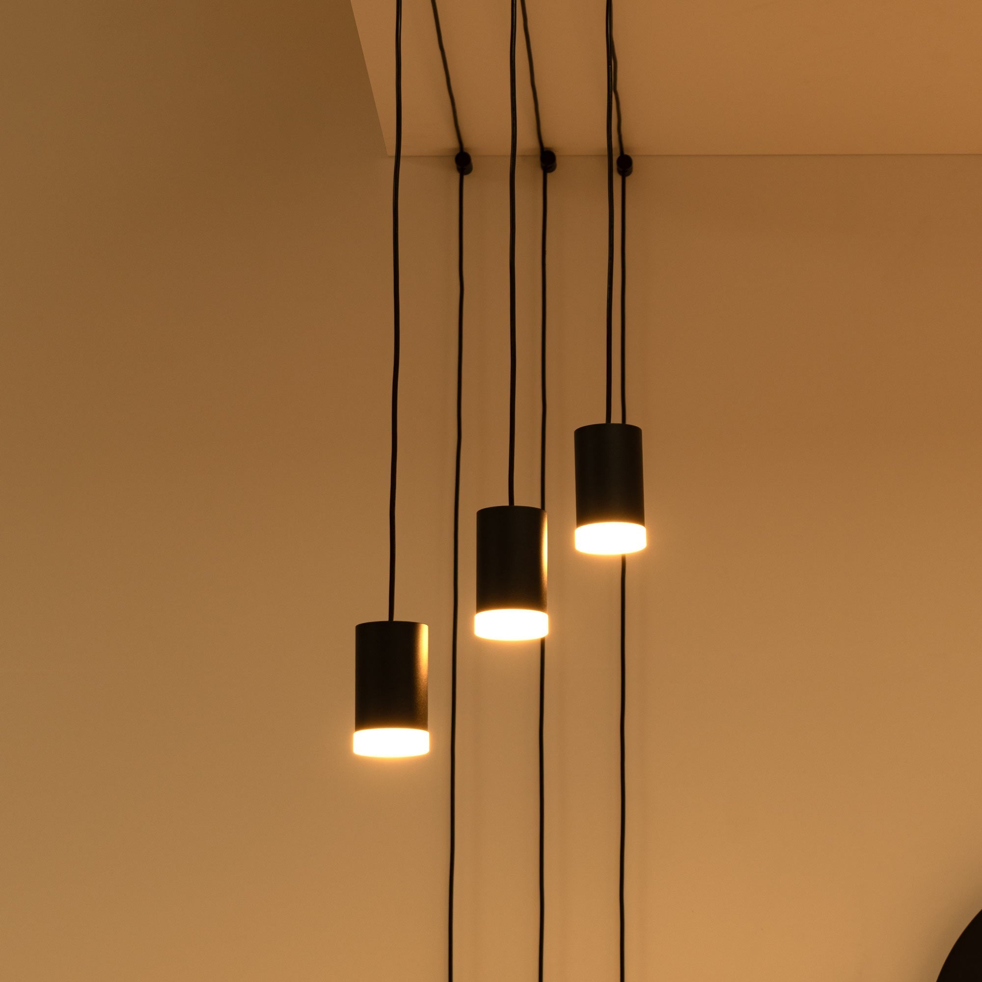 Lámpara colgante de diseño "Nébula" - 3x6W