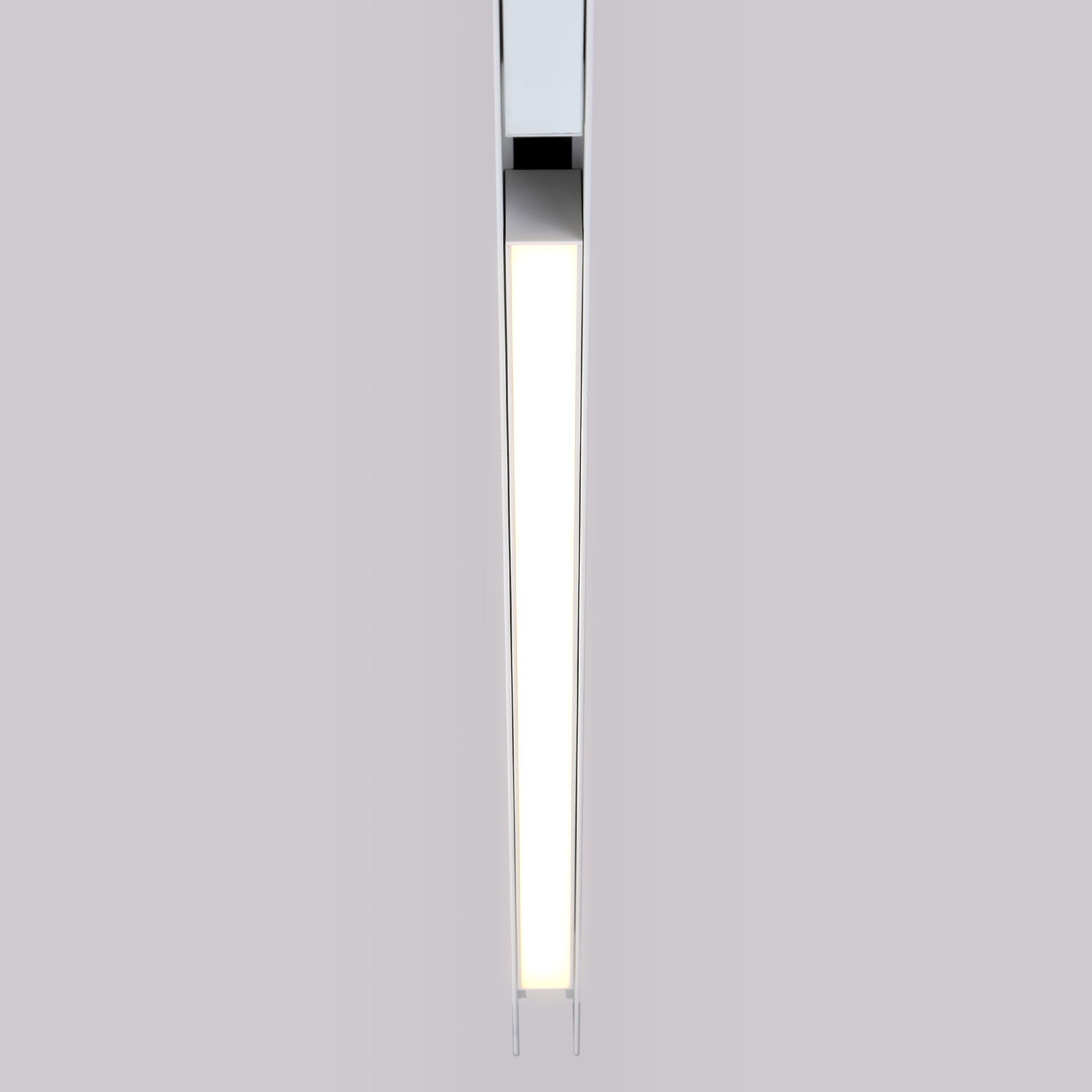 Luminaria lineal LED opal para carril magnético 48V - 20W