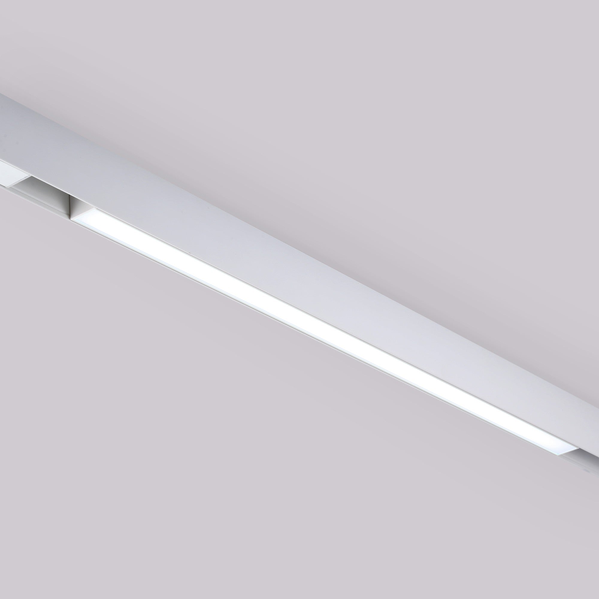 Luminaria lineal LED opal para carril magnético 48V - 20W