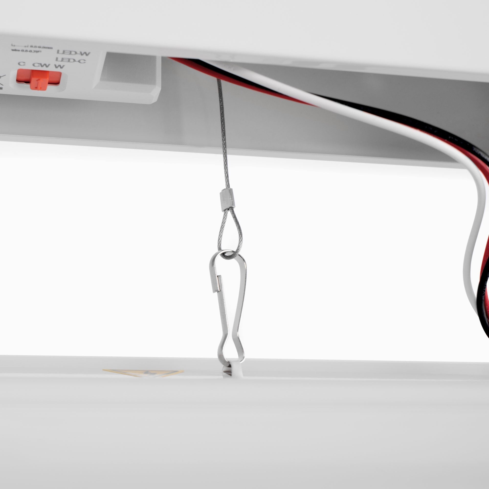 Luminaria lineal LED de alta potencia CCT - 20W - 60cm