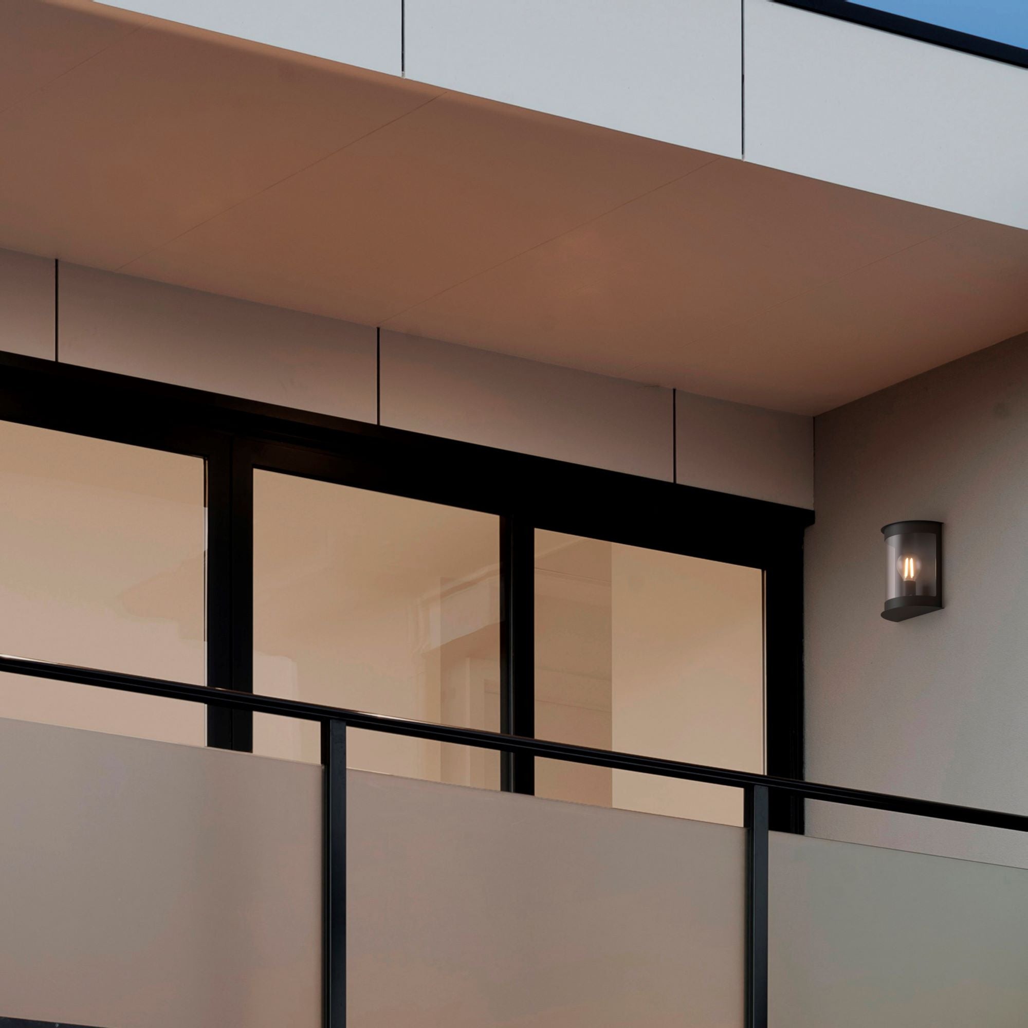 Aplique de pared exterior en aluminio "Dona" - IP44 - E27