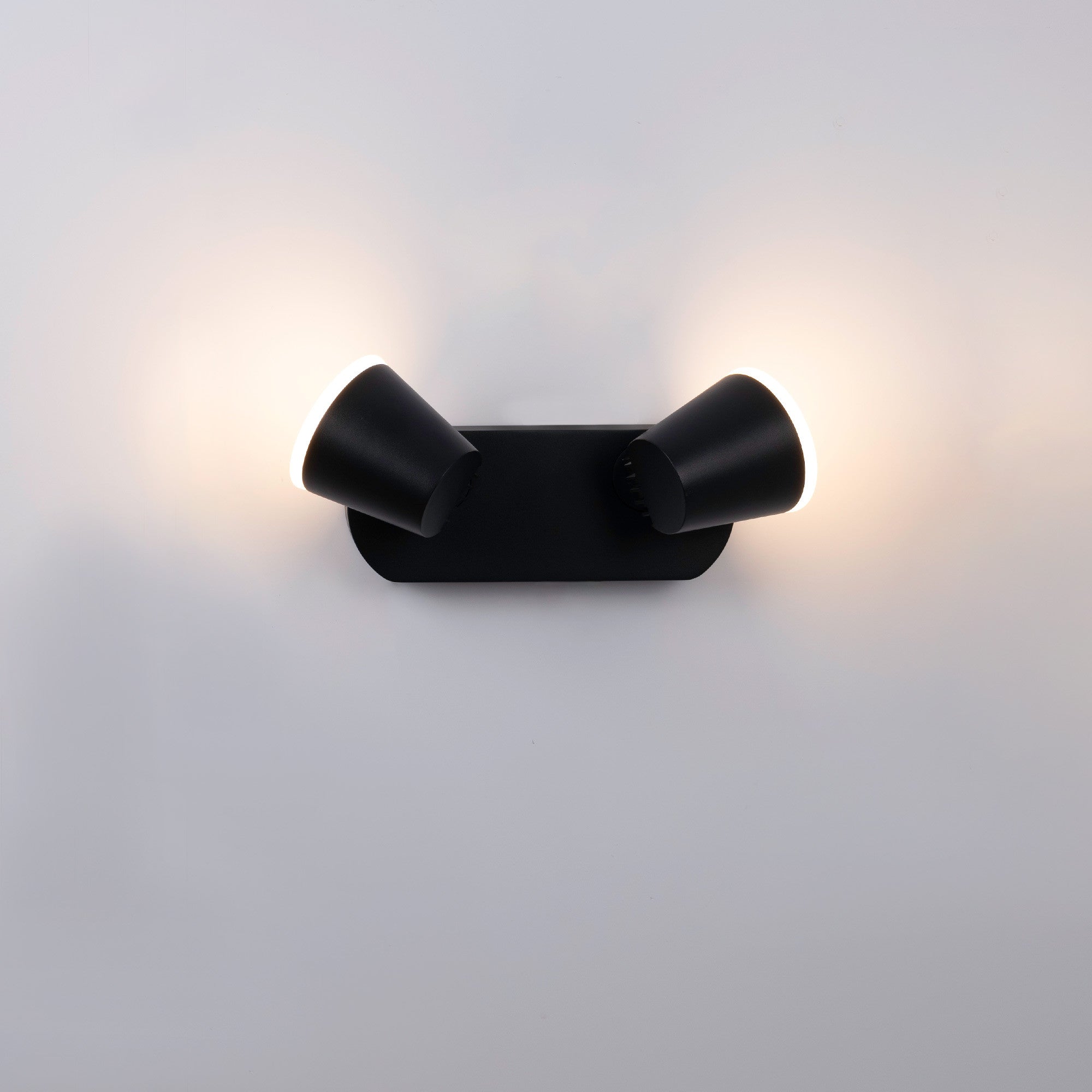 Aplique de pared exterior doble "Tura" - 20,5W - Orientable - 3000K - IP54