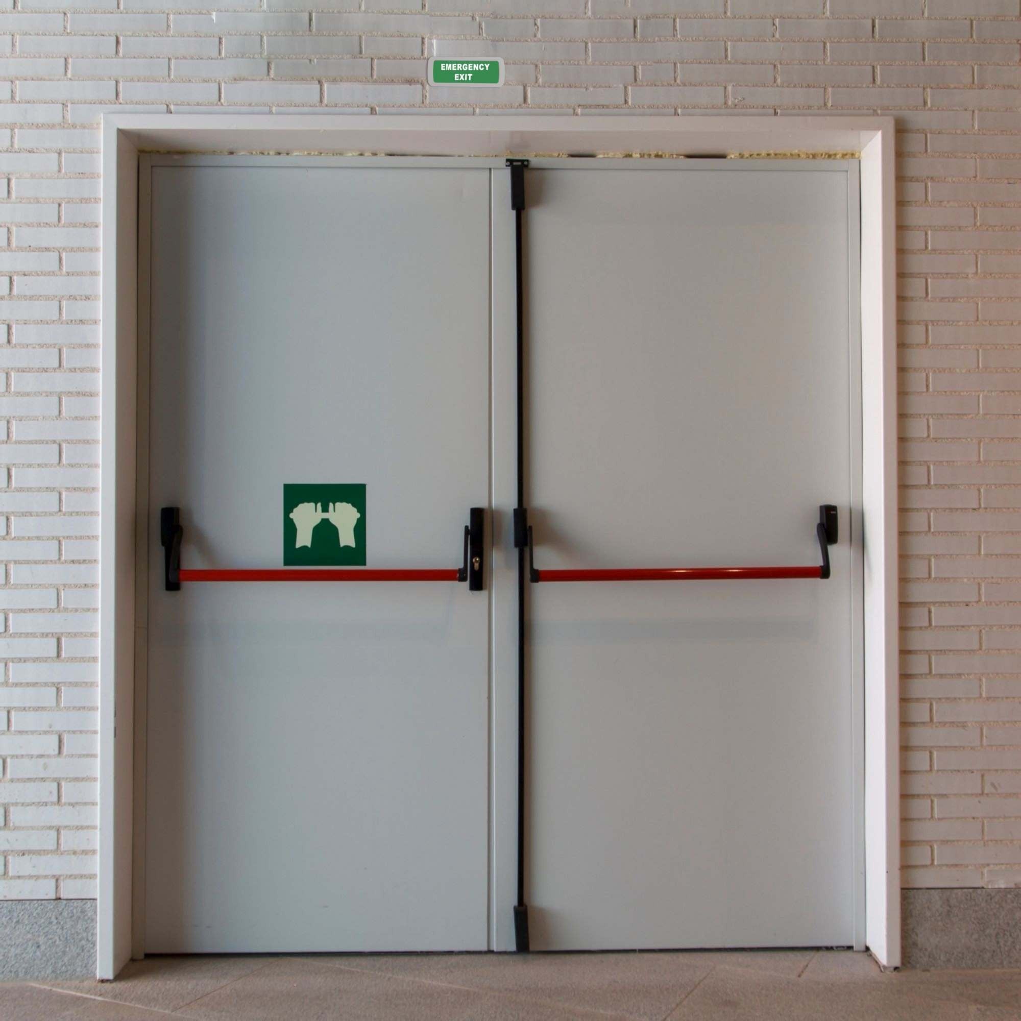 KIT Pictograma autoadhesivo "Emergency Exit" + Luz de emergencia 3W