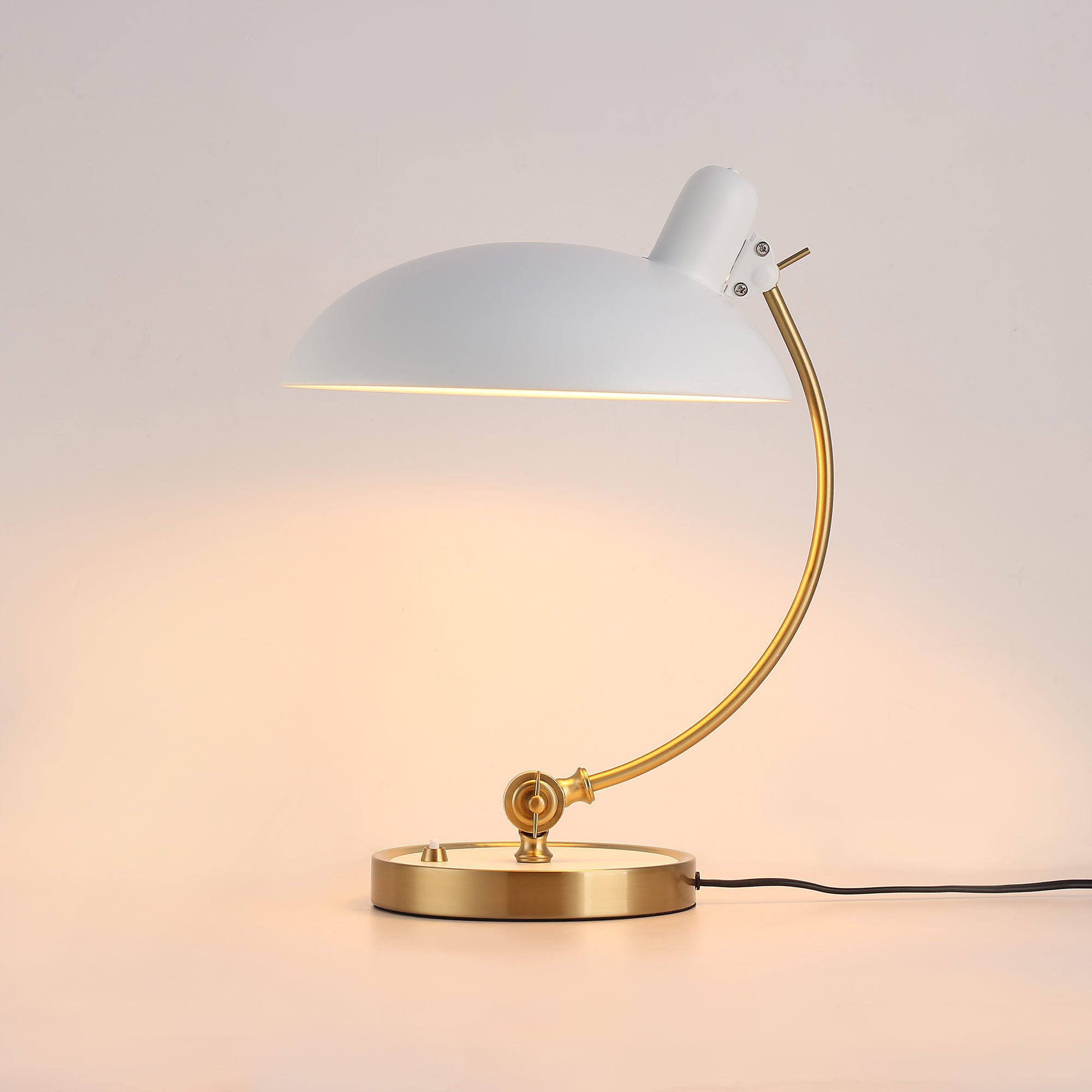 Lámpara de mesa de diseño "Ulia"
