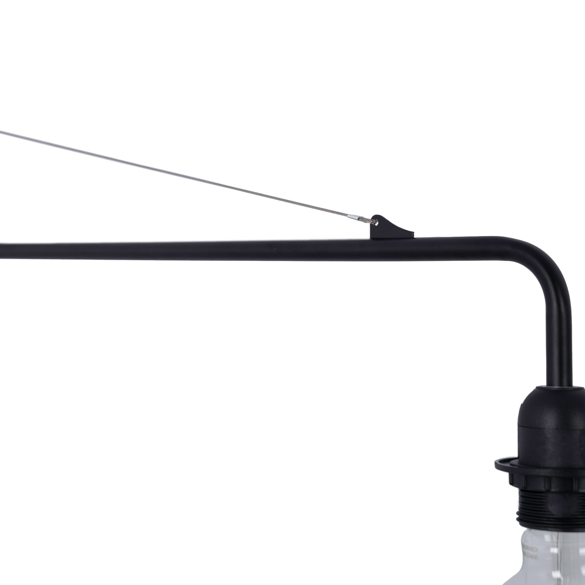 Aplique de pared orientable con cable y enchufe "Pitt"