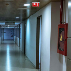 Luz de emergencia permanente con pictograma "Boca de incendio" - Empotrable