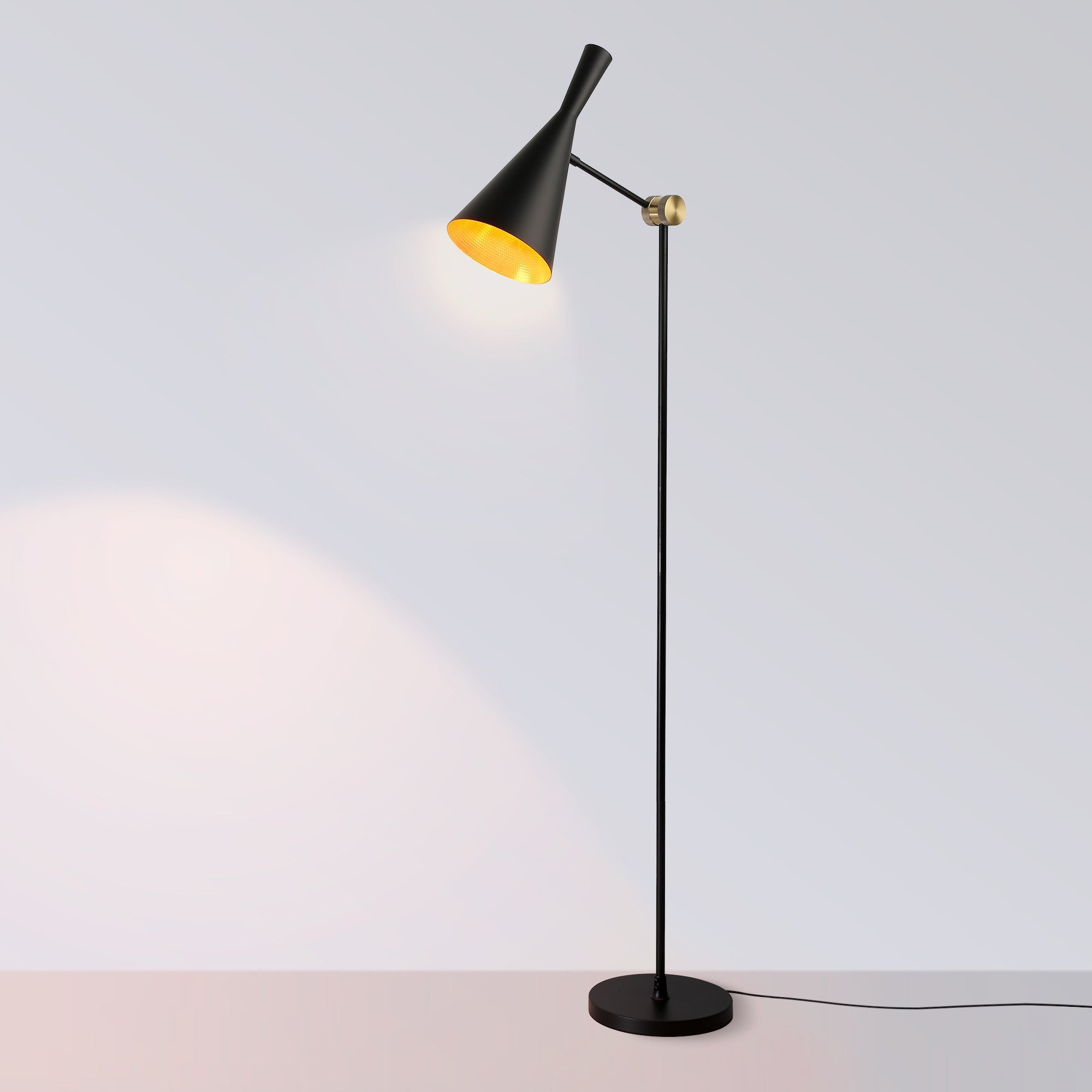 Lámpara de pie de diseño "Olivia" Negro