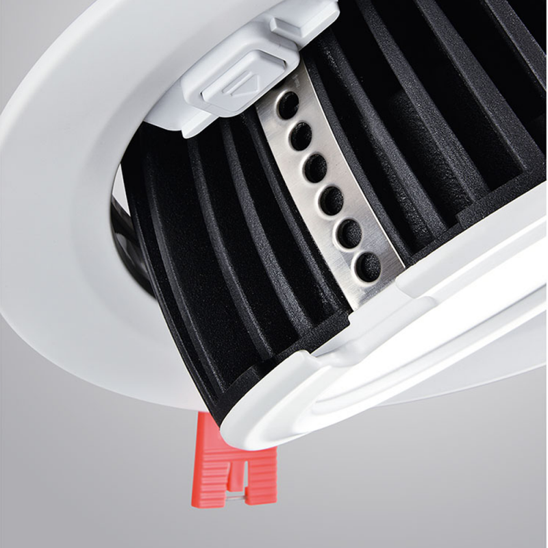 Downlight LED COB CCT 42W - CRI90 - Chip Bridgelux - Driver Lifud - IP20 - Corte Ø 215mm