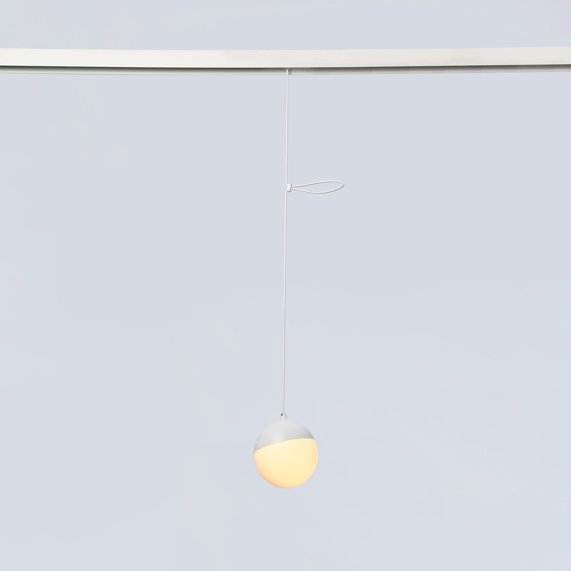Lámpara colgante LED esfera para carril magnético 48V - 6W - 2700K - CRI90