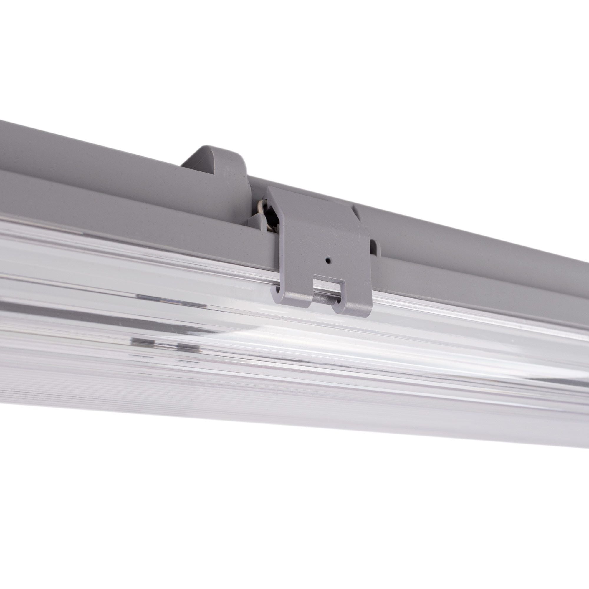 Kit pantalla estanca doble 60cm + 2 tubos LED T8 9W - 6000K