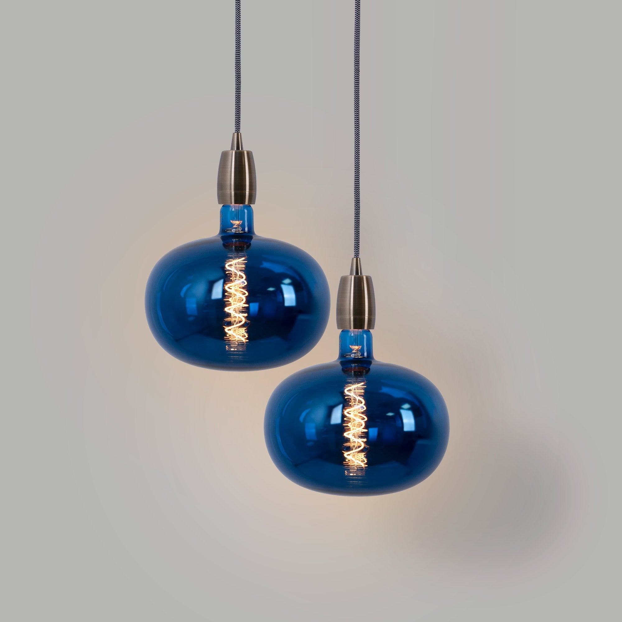 Bombilla decorativa LED de filamento "Decor" - E27 R220 - Regulable - 4W - 1800K