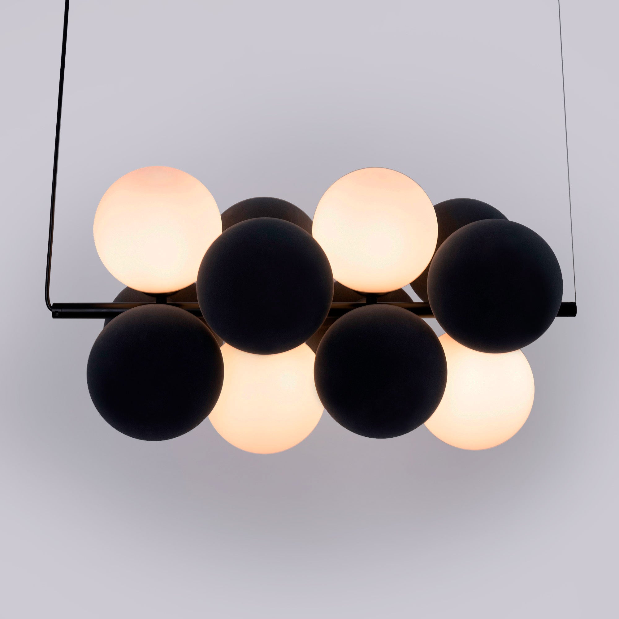 Lámpara acústica colgante horizontal "DRAC" - 4 esferas luminosas y 8 esferas absorbentes